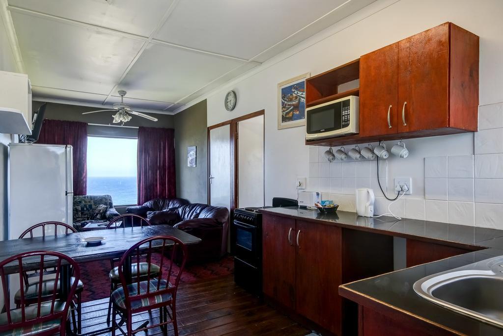 Khaya La Manzi Guest Lodge Hibberdene Dış mekan fotoğraf