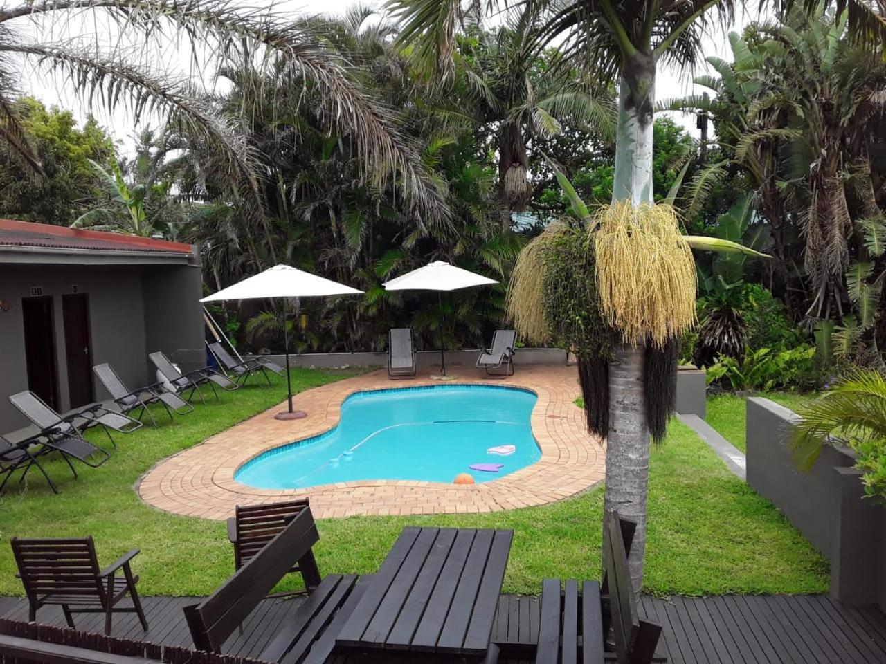 Khaya La Manzi Guest Lodge Hibberdene Dış mekan fotoğraf